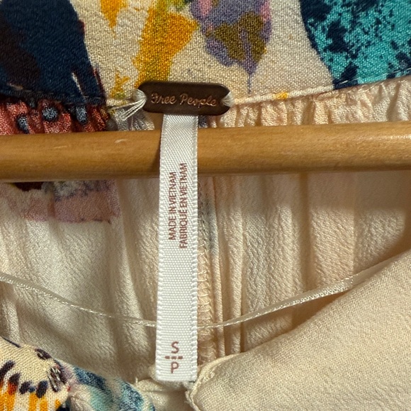 Free People Cream Floral Button-Front Tie-Neck Blouse - Picture 2 of 3